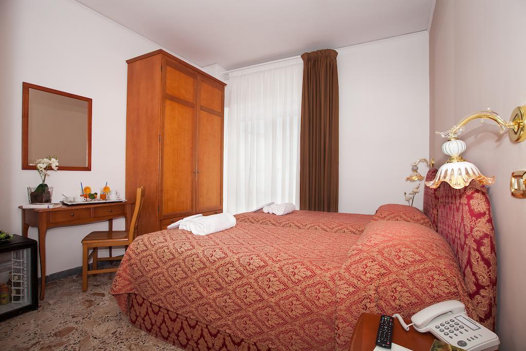 Hotel Caruso Massa Lubrense Exterior foto